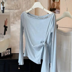 Blusa Feminina Assimétrica com Detalhe Brilhante